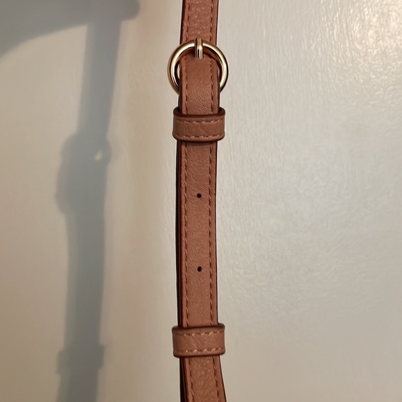 Lauren Conrad Blush Purse - Picture 6 of 16